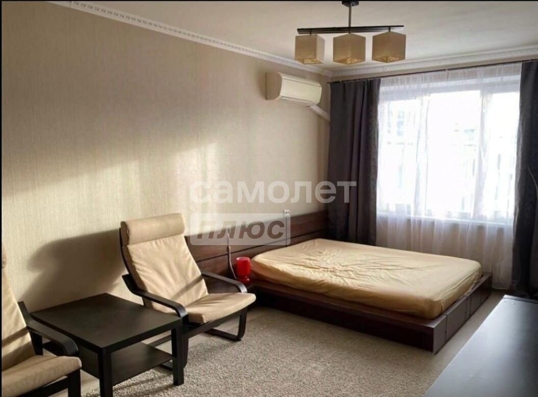 квартира г Москва метро Строгино ул Маршала Катукова 20к/2 фото 1