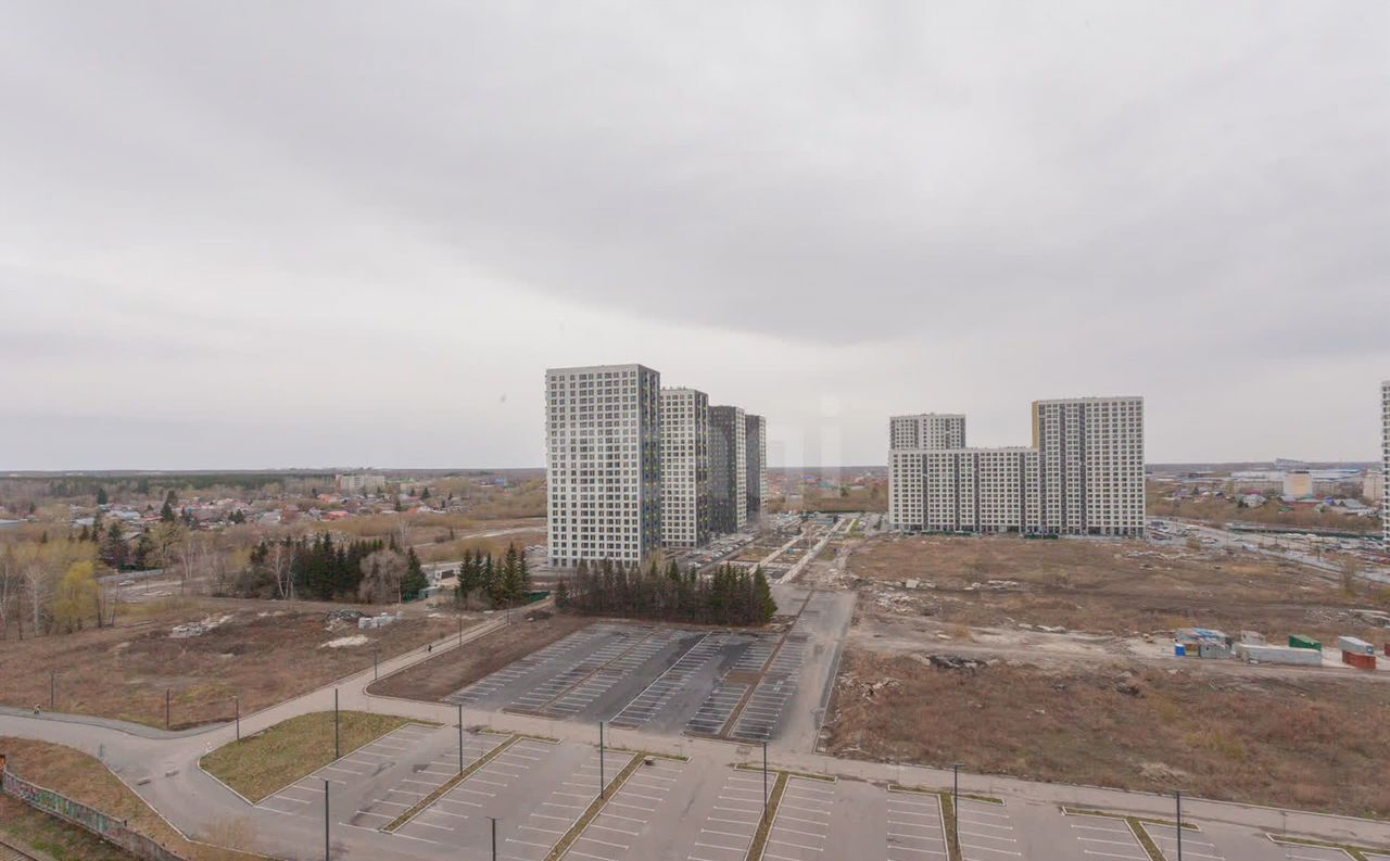 квартира г Тюмень р-н Калининский ул Комбинатская 54к/2 фото 17