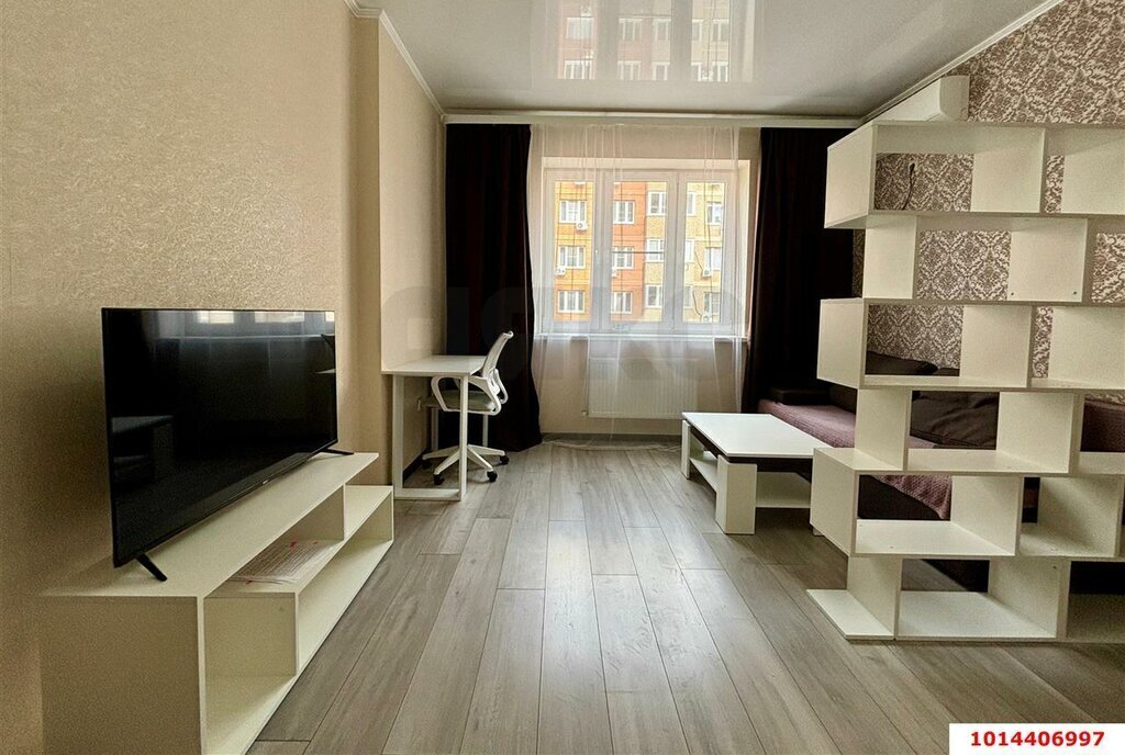 квартира г Краснодар ул им. Героя Яцкова И.В. 15к/2 фото 1