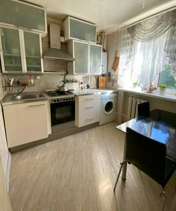 квартира г Армавир ул Володарского 10 фото 4