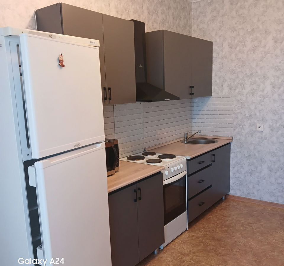 квартира г Пермь р-н Мотовилихинский ул Фрезеровщиков 86 фото 7