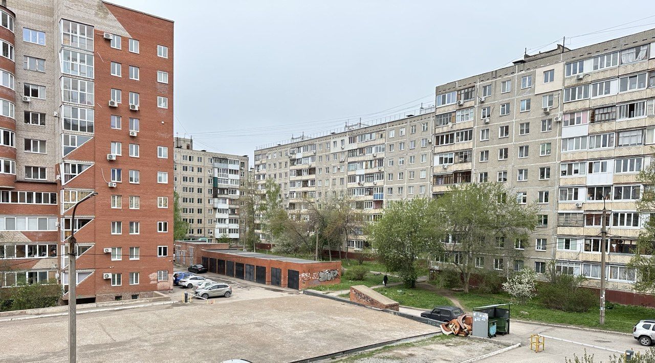 квартира г Уфа р-н Кировский ул Авроры 5/12 фото 2