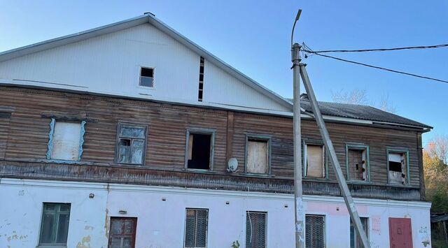 г Остров Остров-2 ул 25 Октября 35 фото