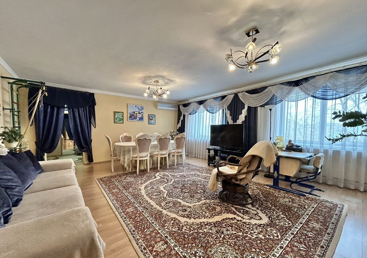 квартира г Белогорск ул Садовая 26 фото 7