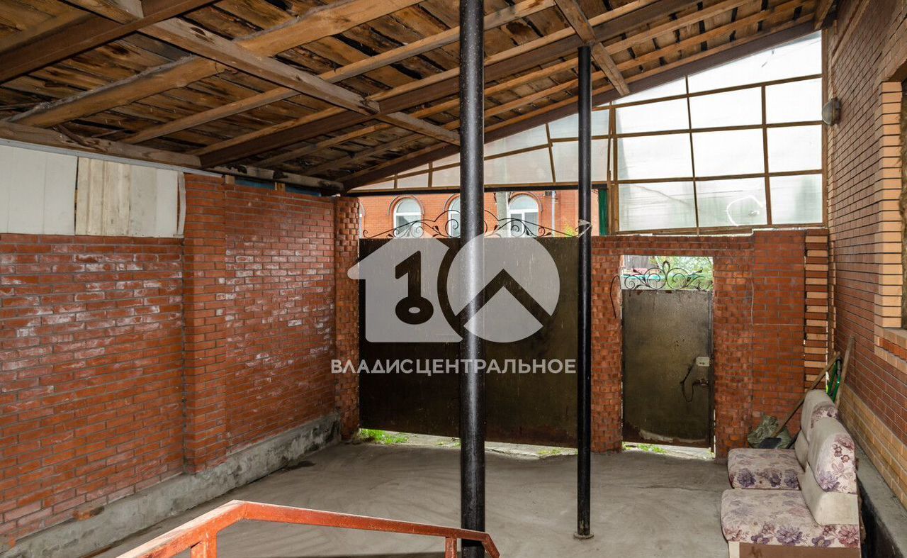 дом г Новосибирск р-н Дзержинский Золотая Нива ул Караваева 50 фото 4
