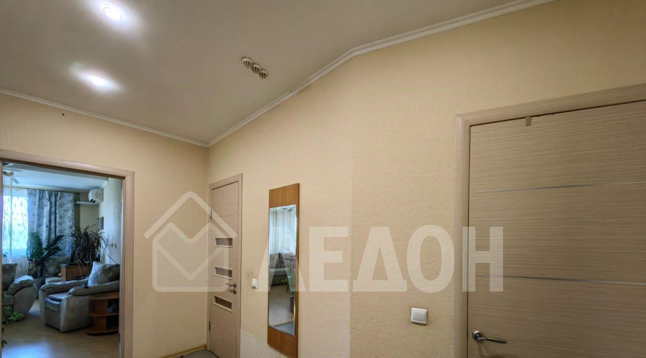 квартира г Омск р-н Кировский ул 3-я Енисейская 32/1 Кировский АО фото 10