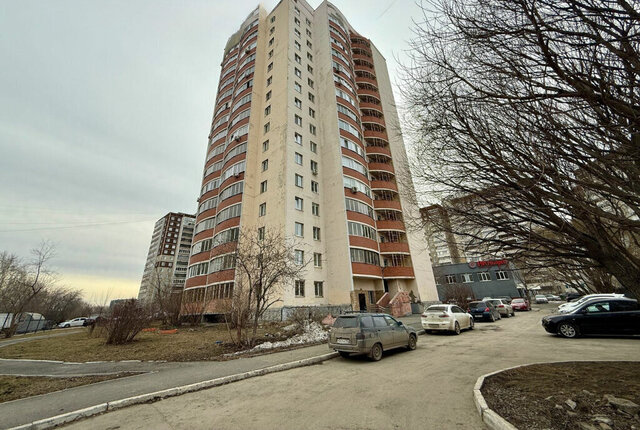 р-н Кировский Чкаловская б-р Сиреневый 10 фото