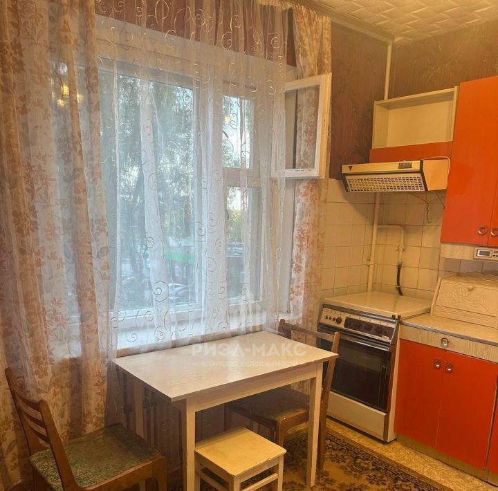 квартира г Брянск р-н Володарский ул Тельмана 66/4 фото 2