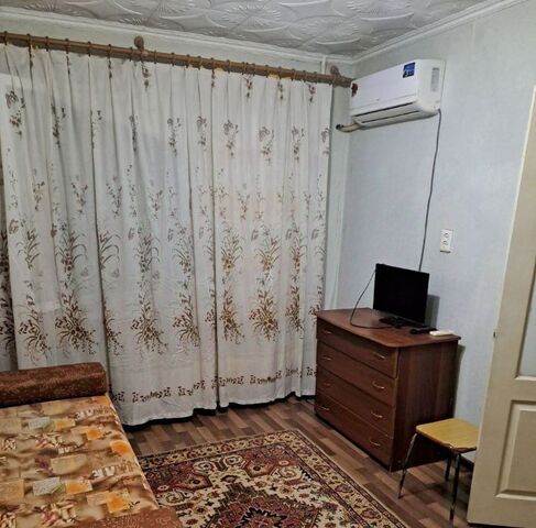 р-н Кировский ул Валерии Барсовой 12к/2 фото