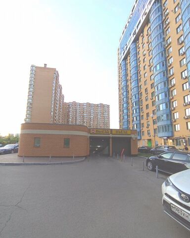 Южный Реутов пр-кт Юбилейный 49а Реутов фото