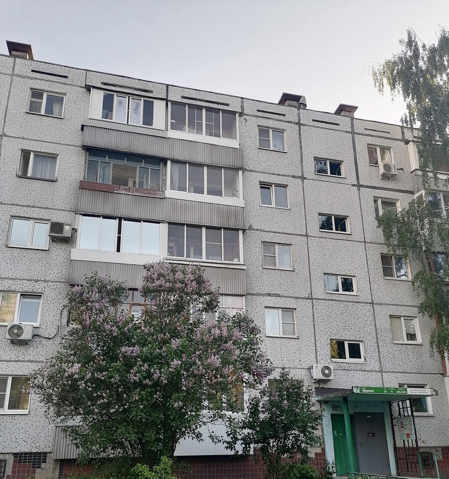 квартира г Тольятти р-н Автозаводский 7-й квартал ул Фрунзе 21 м-н фото 2