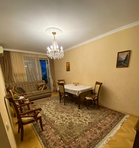 квартира р-н Кировский ул Джамалутдина Атаева 4 фото