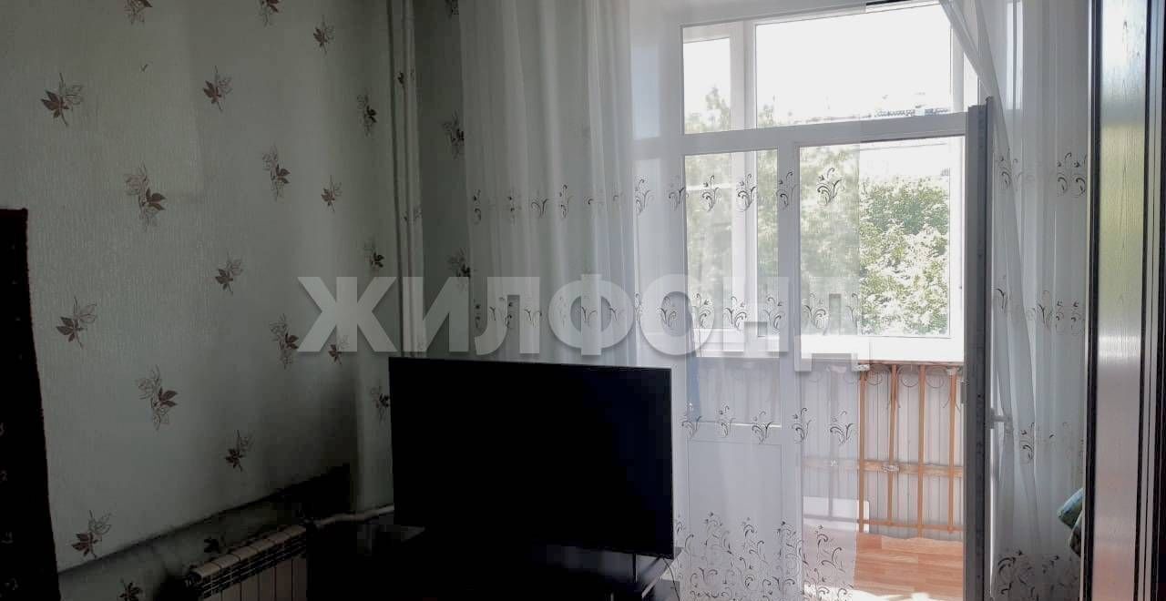 квартира р-н Карасукский г Карасук ул Ленина 18б городское поселение Карасук фото 3