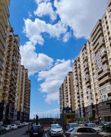 р-н Прикубанский ул им. Героя Ростовского 8к/5 фото