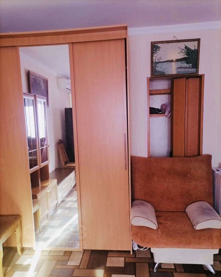 комната г Волгоград р-н Тракторозаводский ул им. Жолудева 8 фото 2