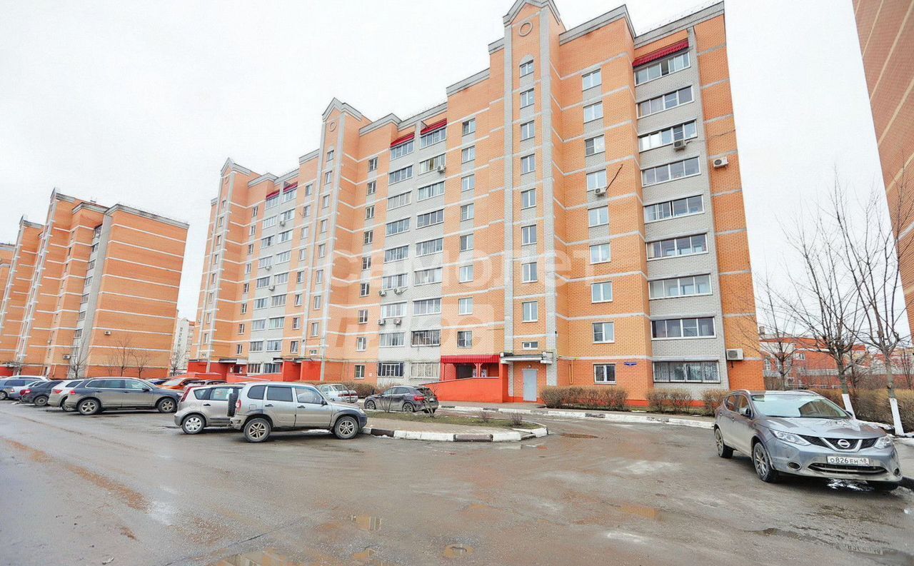квартира г Липецк р-н Советский ул Политехническая 11 фото 3