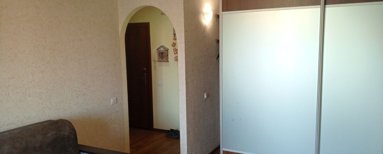 квартира г Саратов р-н Октябрьский ул им Симбирцева В.Н. 26/30 фото 2