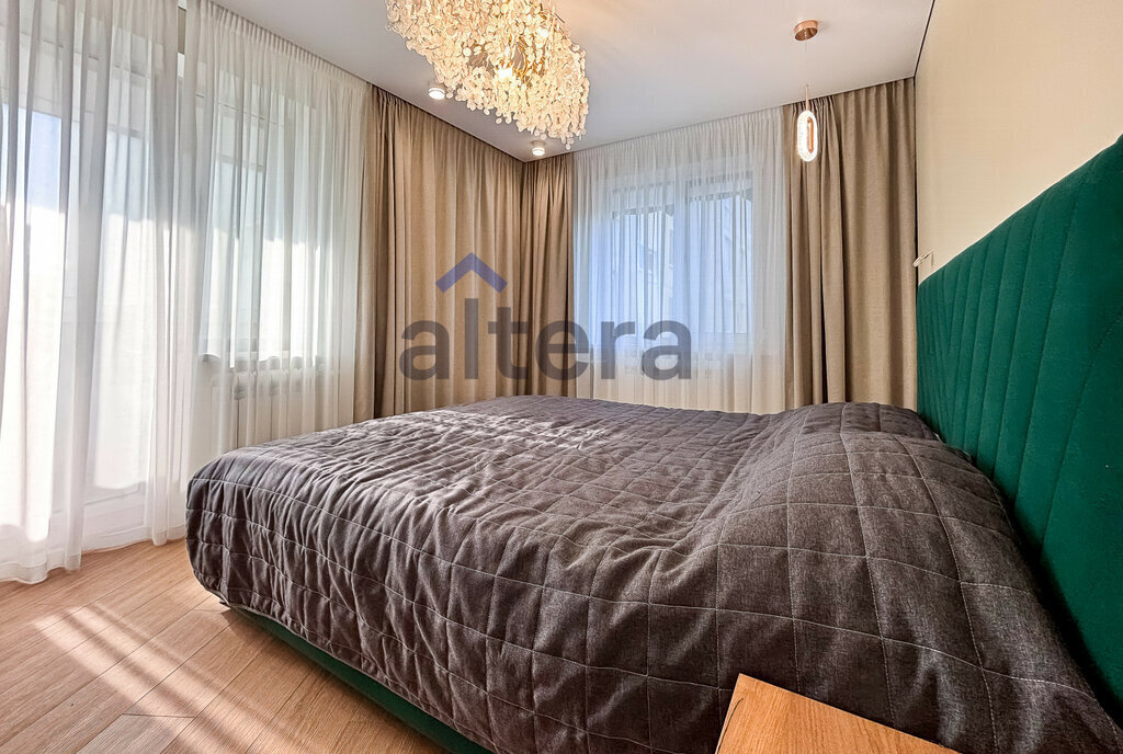 квартира г Казань р-н Ново-Савиновский Яшьлек пр-кт Ямашева 100 фото 4