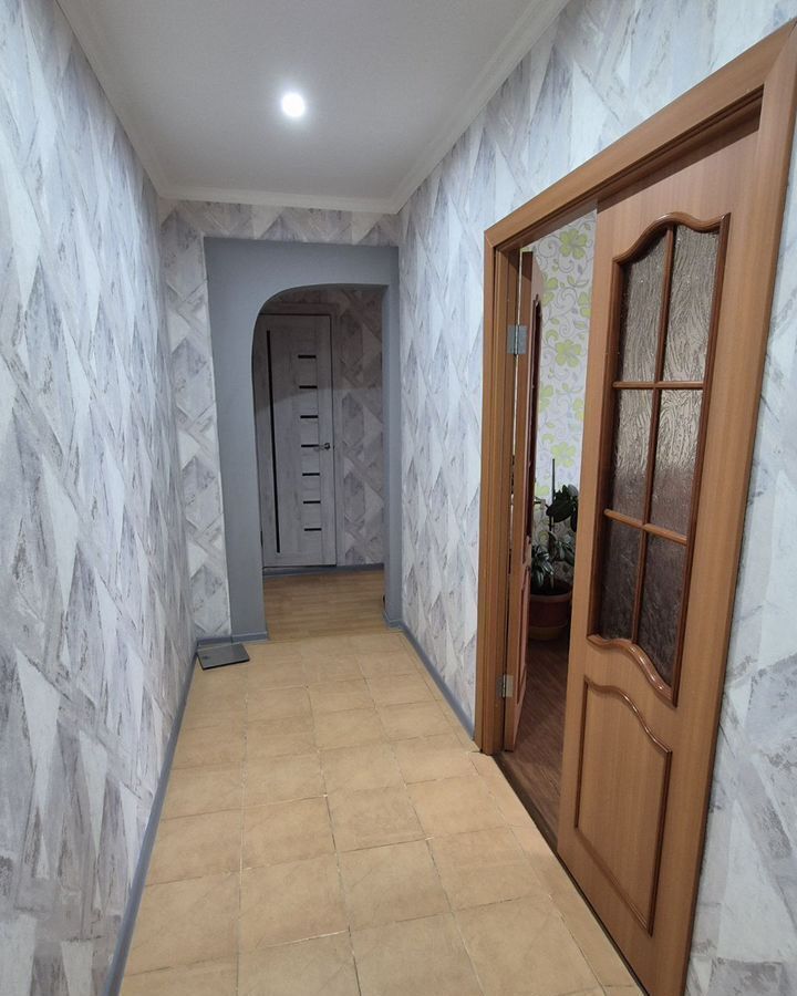 квартира г Прокопьевск р-н Рудничный мкр-н Тырган, 10-й мкр-н, 16 фото 1