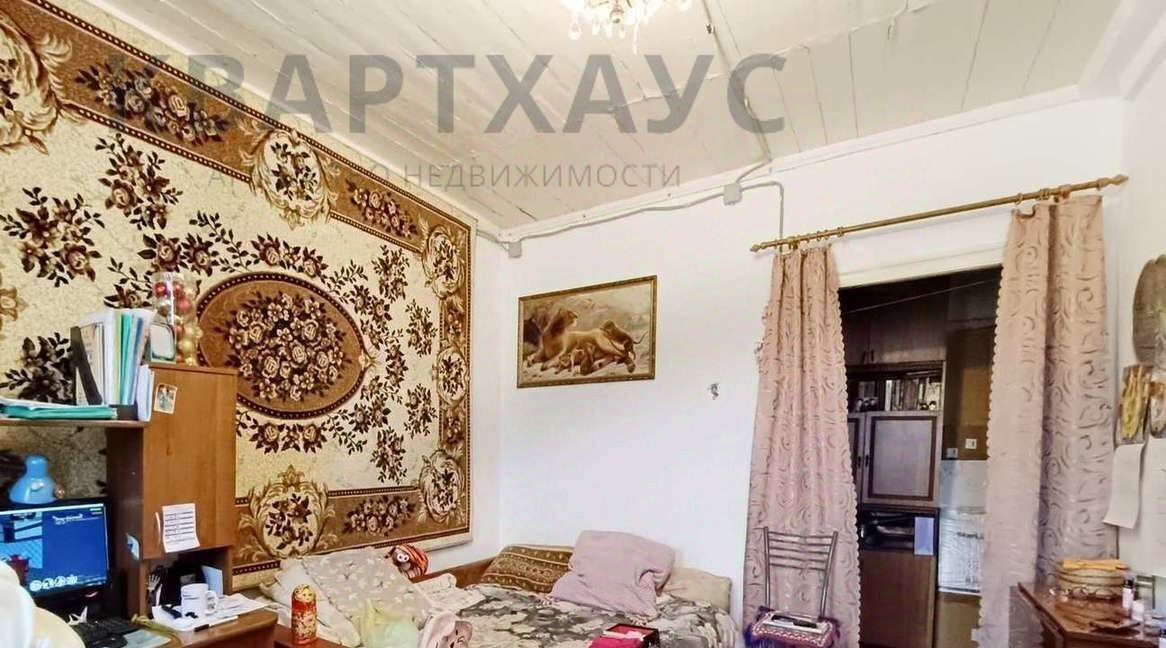 дом г Волгоград р-н Советский ул им. Антонина Дворжака 52 фото 6