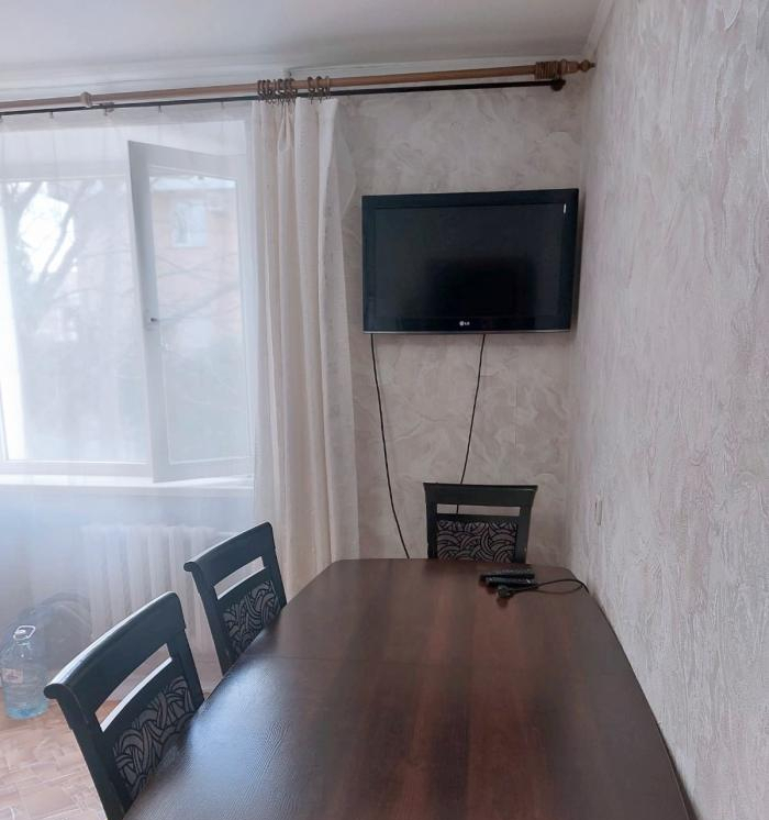 квартира г Симферополь р-н Центральный ул Севастопольская 92 фото 1