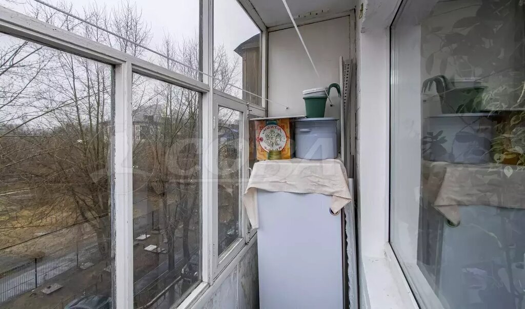 квартира г Тюмень ул 50 лет Октября 43 фото 12