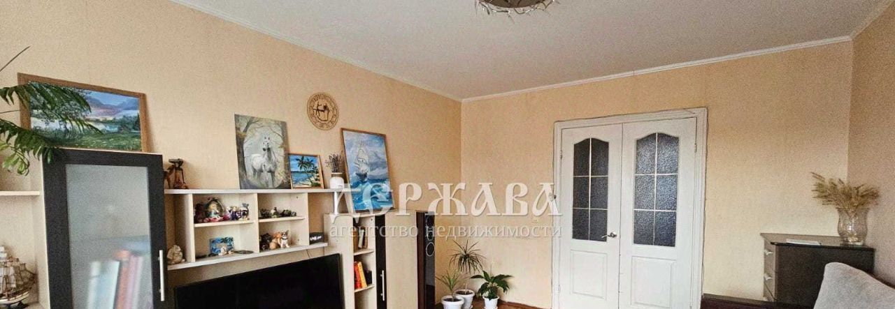 квартира г Старый Оскол микрорайон Космос 9 фото 4