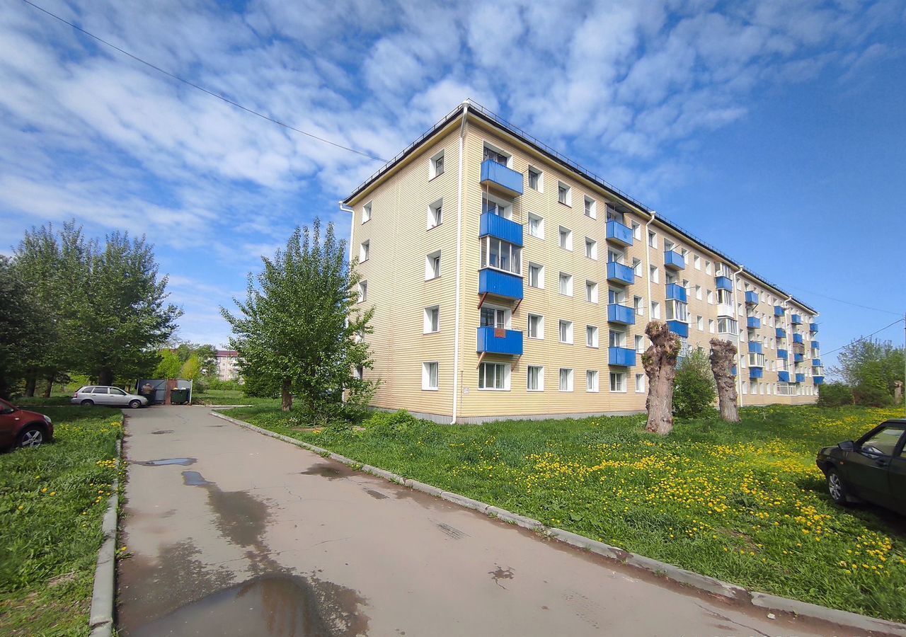 квартира г Омск мкр Крутая Горка р-н Октябрьский ул Российская 17 фото 14