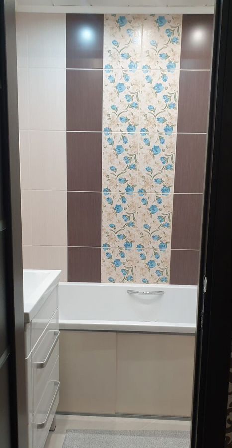 квартира г Омск р-н Кировский ул Лукашевича 21/2 фото 24