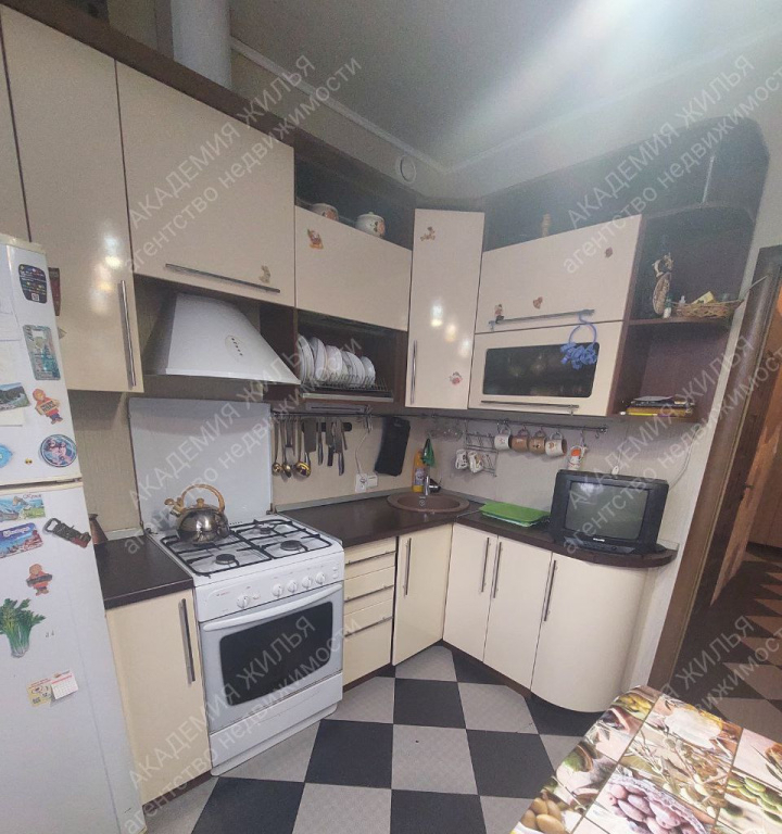 квартира г Орск ул Новосибирская 38 Ленинского Комсомола фото 1