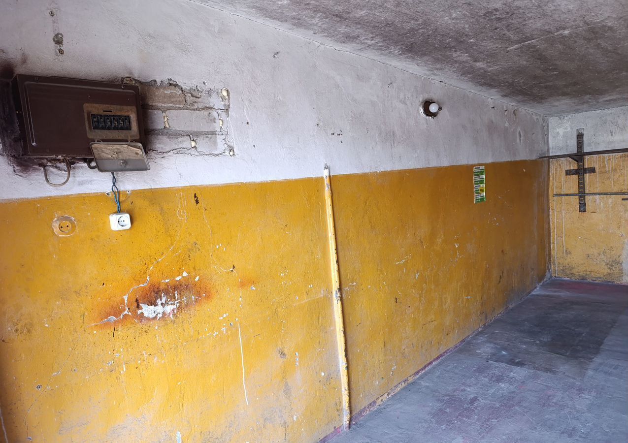 гараж г Волгоград р-н Красноармейский ул им. адмирала Макарова 86 фото 2