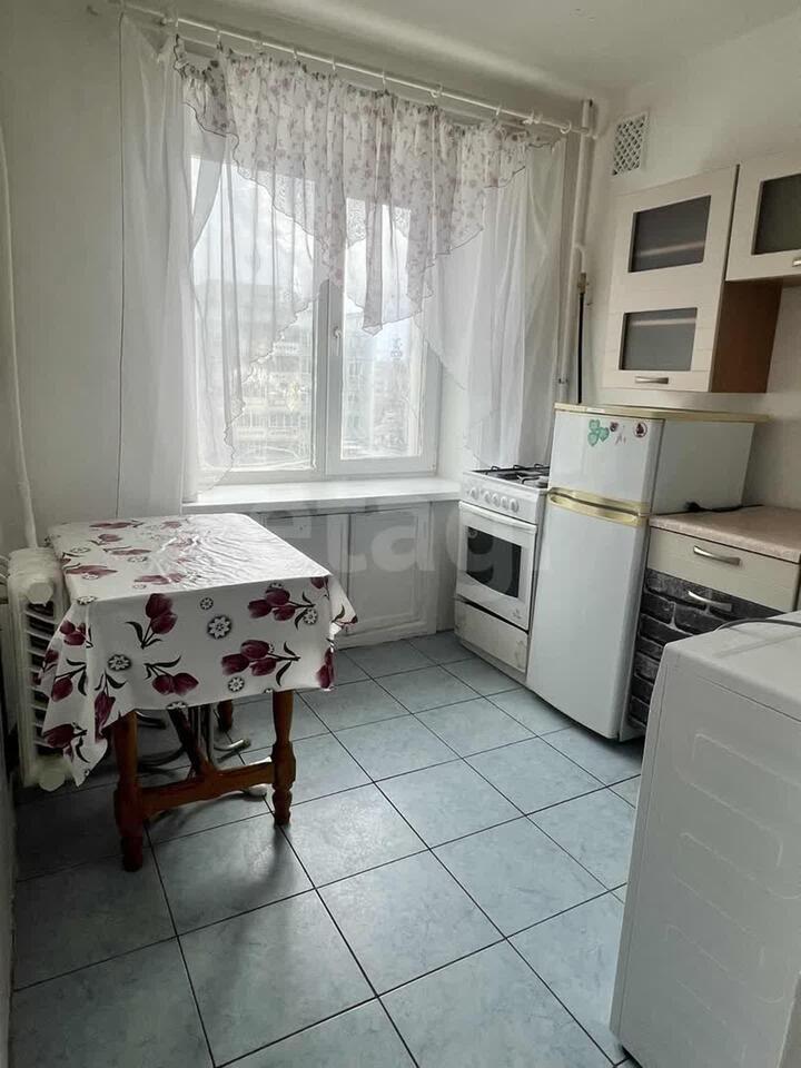 квартира г Якутск Ulitsa Poyarkova, 8, Yakutsk, Respublika Sakha Yakutiya, Russia, 677000 фото 3