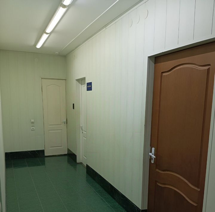 офис г Саяногорск мкр Енисейский 10б фото 3
