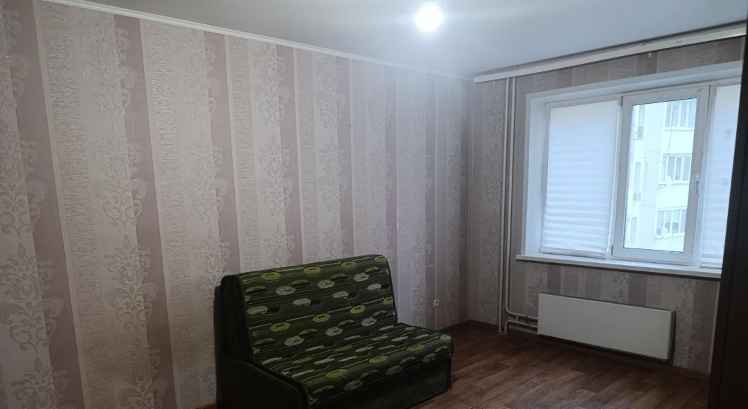 квартира г Саратов р-н Кировский ул им Оржевского В.И. 6 фото 3