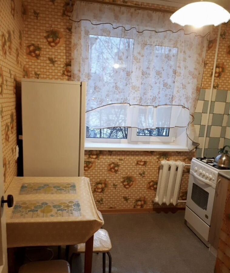 квартира г Серпухов ул Центральная 160к/6 фото 6