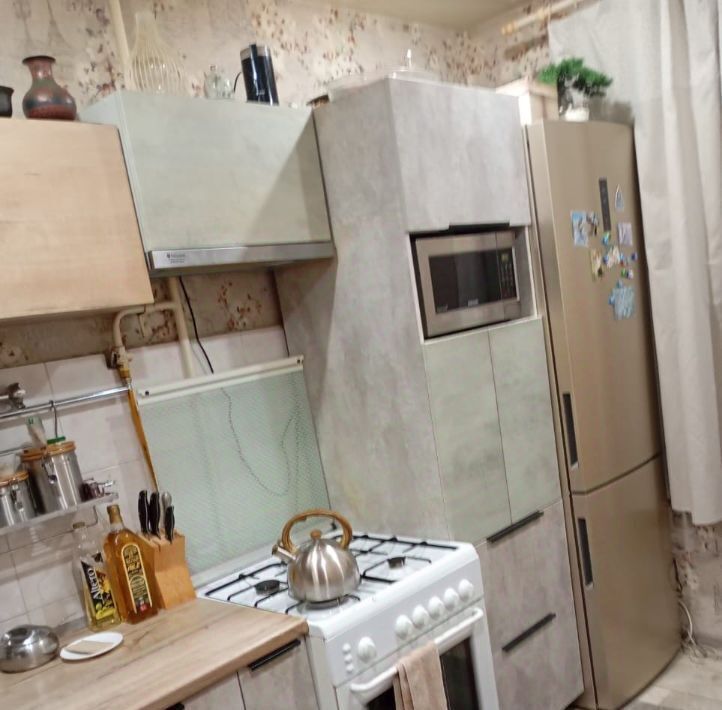 квартира г Волгоград р-н Красноармейский ул Изобильная 14 фото 3