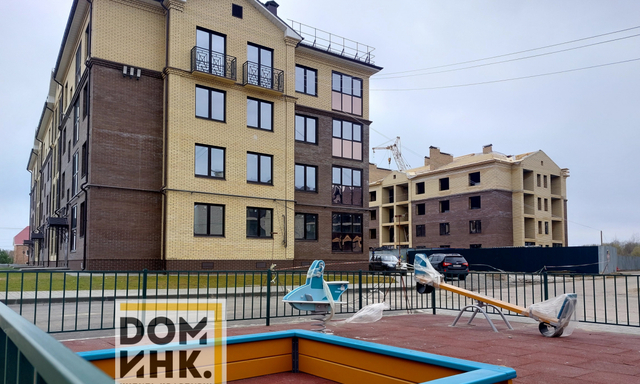 Строящийся жилой дом фото