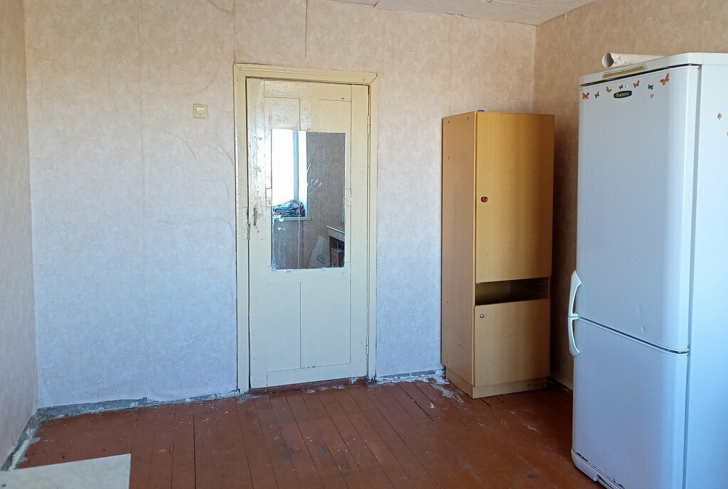 комната г Тюмень проезд Геологоразведчиков 55 фото 1