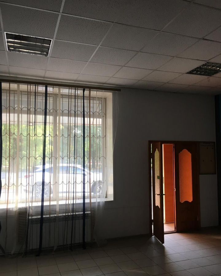 торговое помещение р-н Буденновский г Буденновск ул Октябрьская 74 фото 2