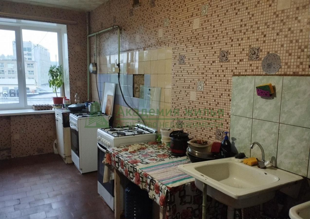 комната г Саратов р-н Кировский ул Соколовая 386 фото 7