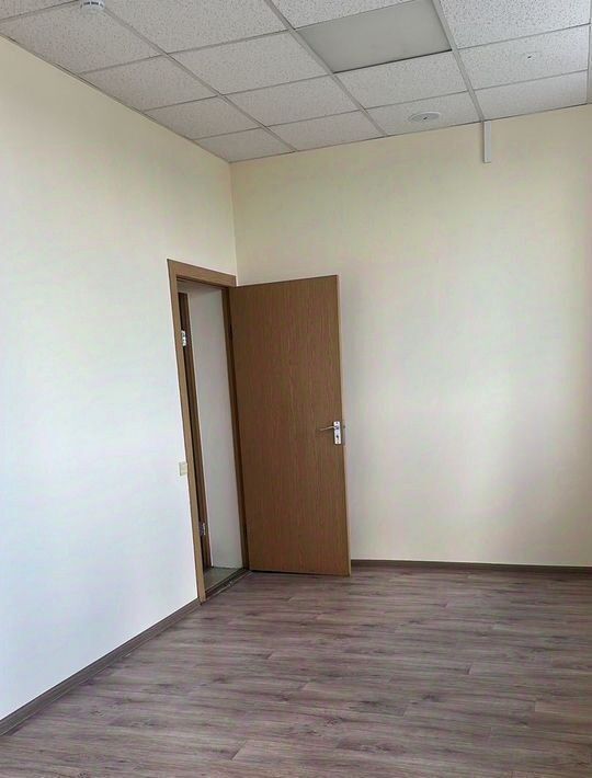офис г Новосибирск р-н Дзержинский ул Трикотажная 41а фото 3