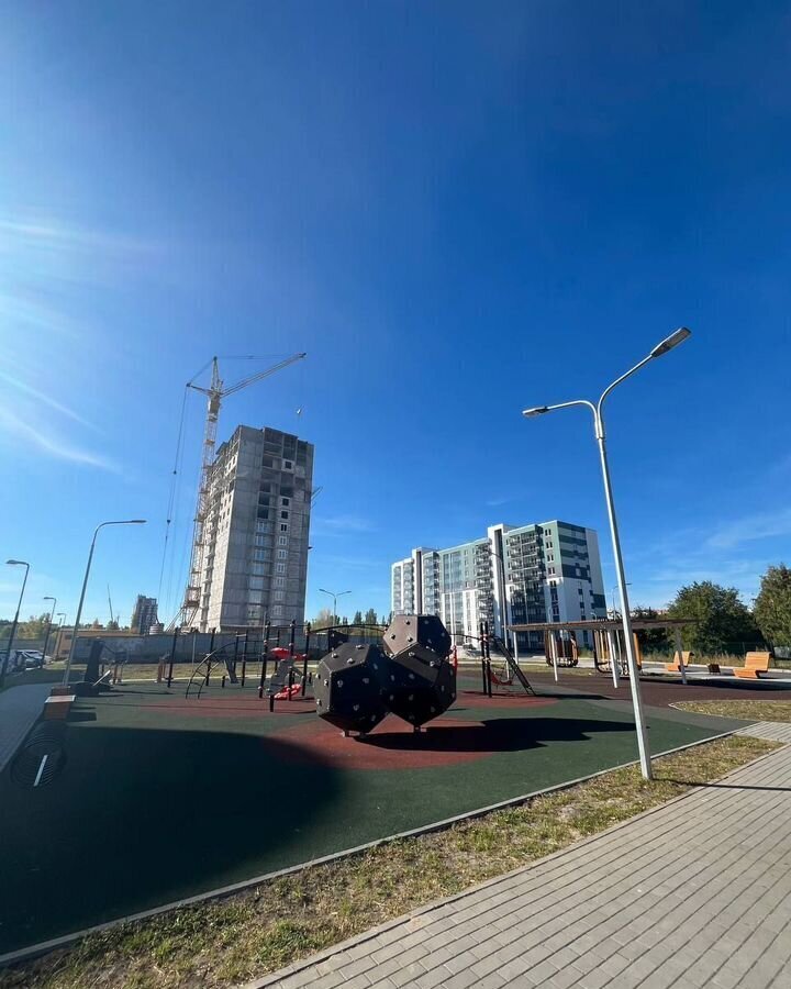 квартира г Тольятти р-н Автозаводский ул Маршала Жукова 60 фото 2