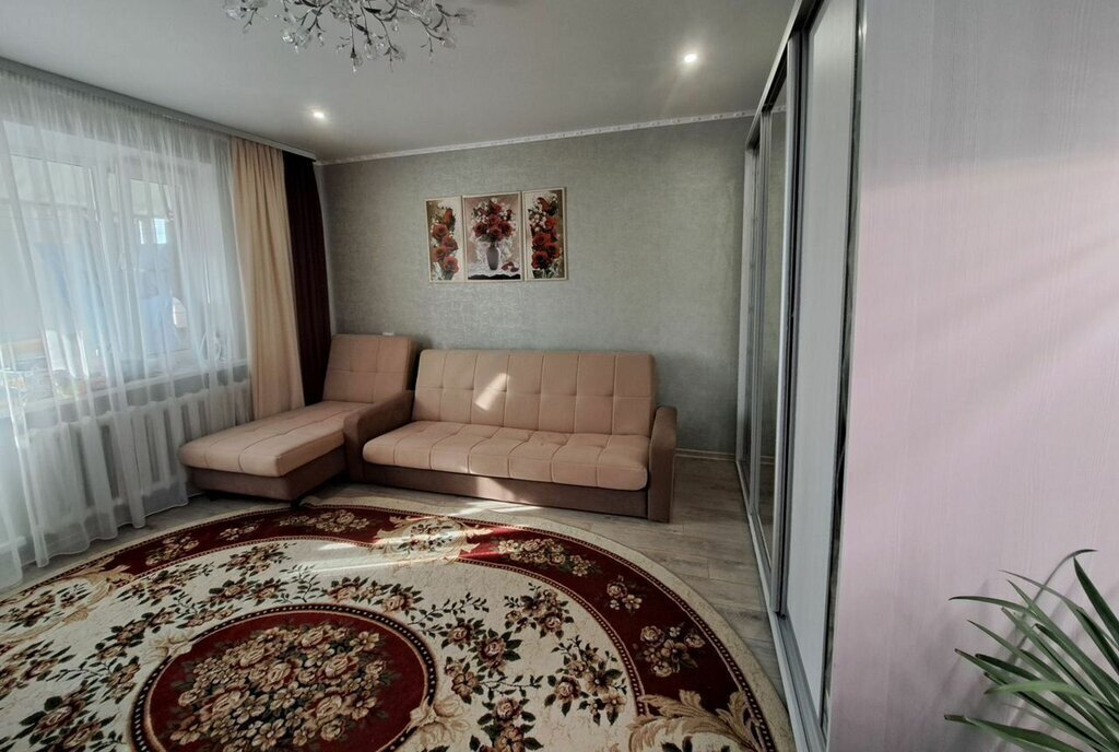 квартира г Тобольск р-н мкр 9 27 фото 2