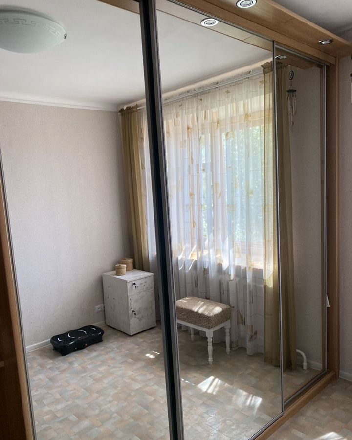 квартира г Омск р-н Ленинский Привокзальный ул. Артёма Избышева, 23 фото 9