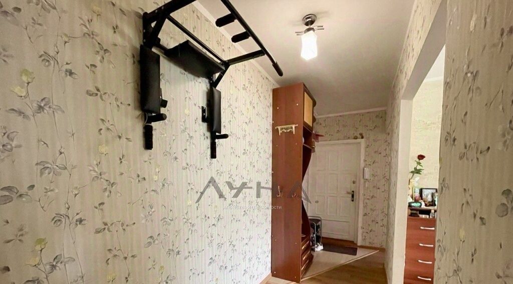 квартира г Набережные Челны р-н Комсомольский ЗЯБ ул им Комарова 36 фото 8