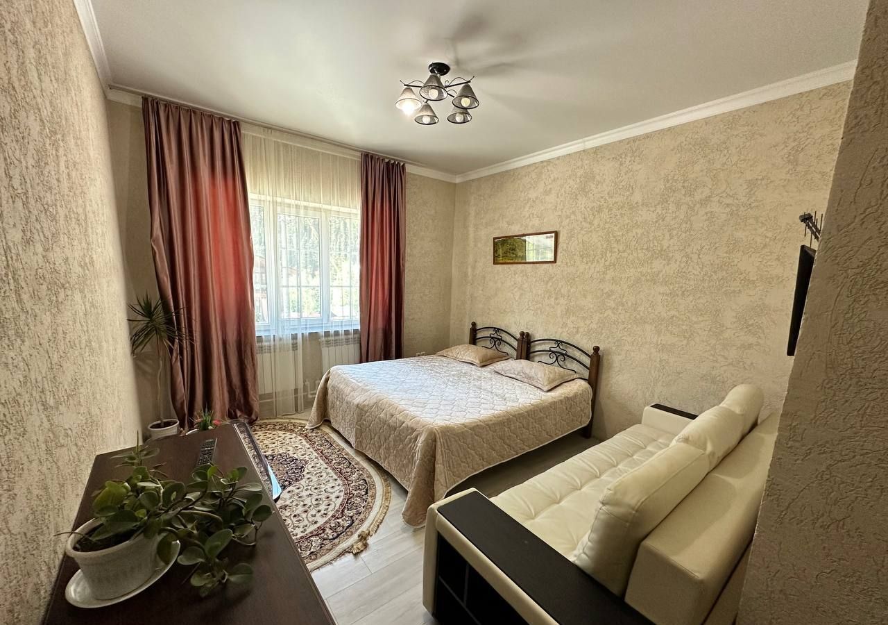 дом г Карачаевск кп Домбай ул Карачаевская 26а Теберда фото 12