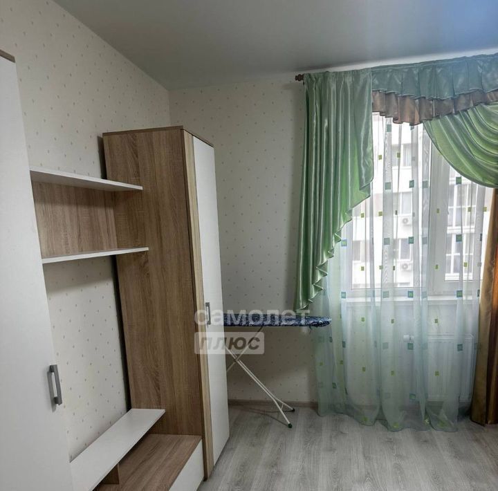 квартира г Волгоград р-н Кировский ул им. Быстрова 273 фото 2