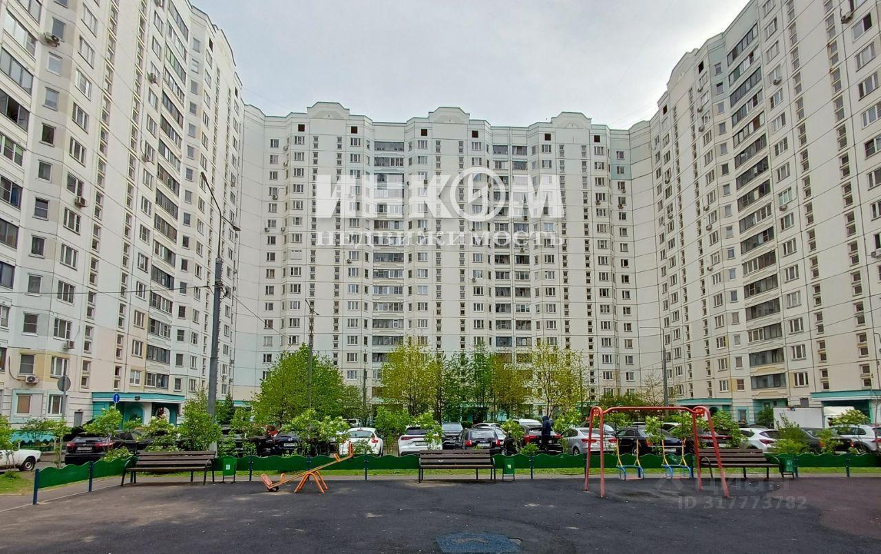 квартира г Красногорск Krasnogorskiy Bul var, 13 корпус 2, Krasnogorsk, Moskovskaya oblast, Russia, 143401 фото 2
