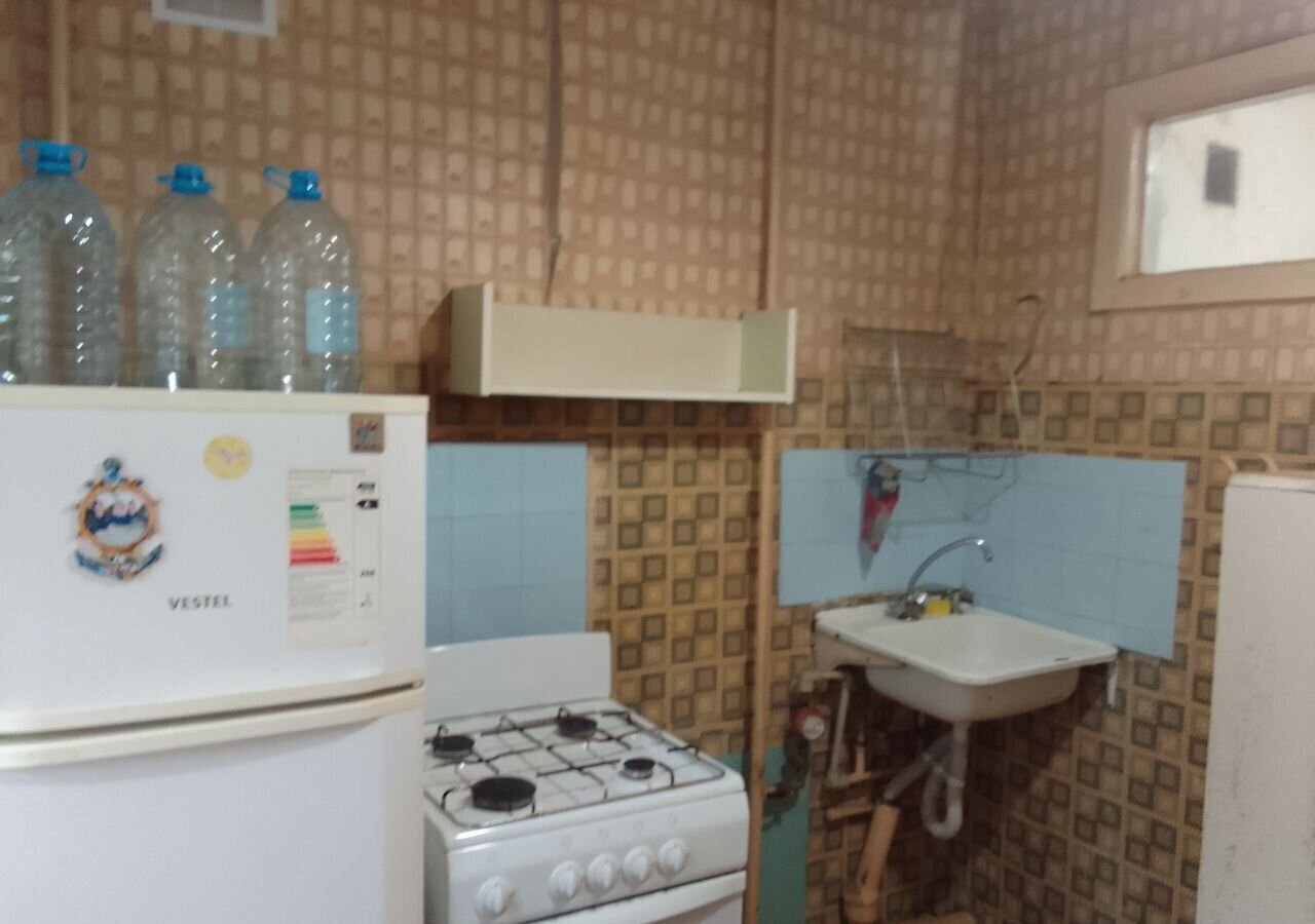 квартира г Киров р-н Первомайский ул Труда 40 фото 3