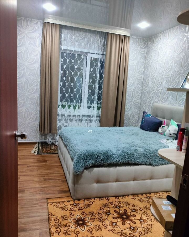 дом г Ишим ул Островского фото 3